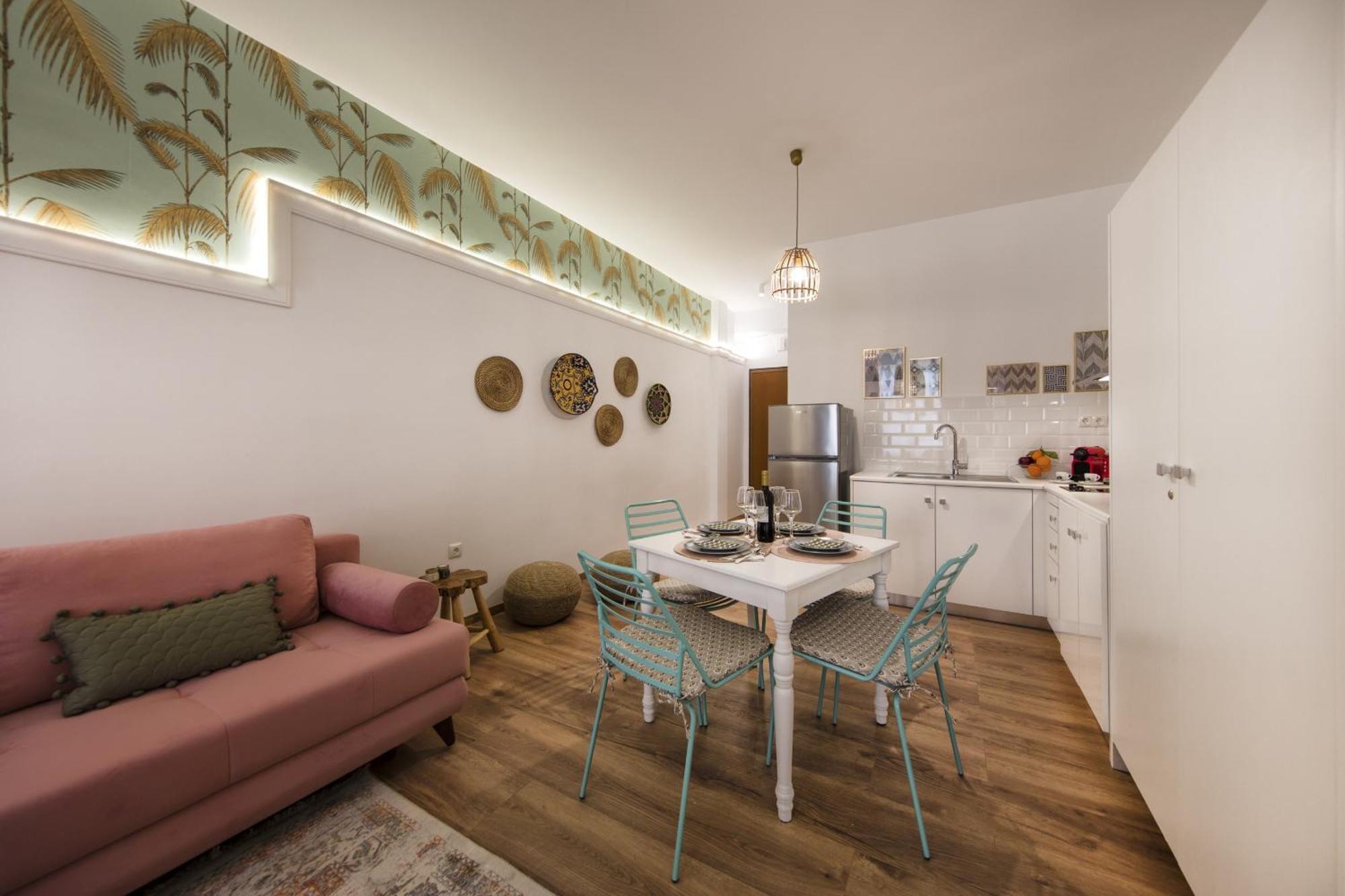 Apartemen studio 42 m² dengan 1 kamar mandi pribadi di Omonia Athena Bagian luar foto
