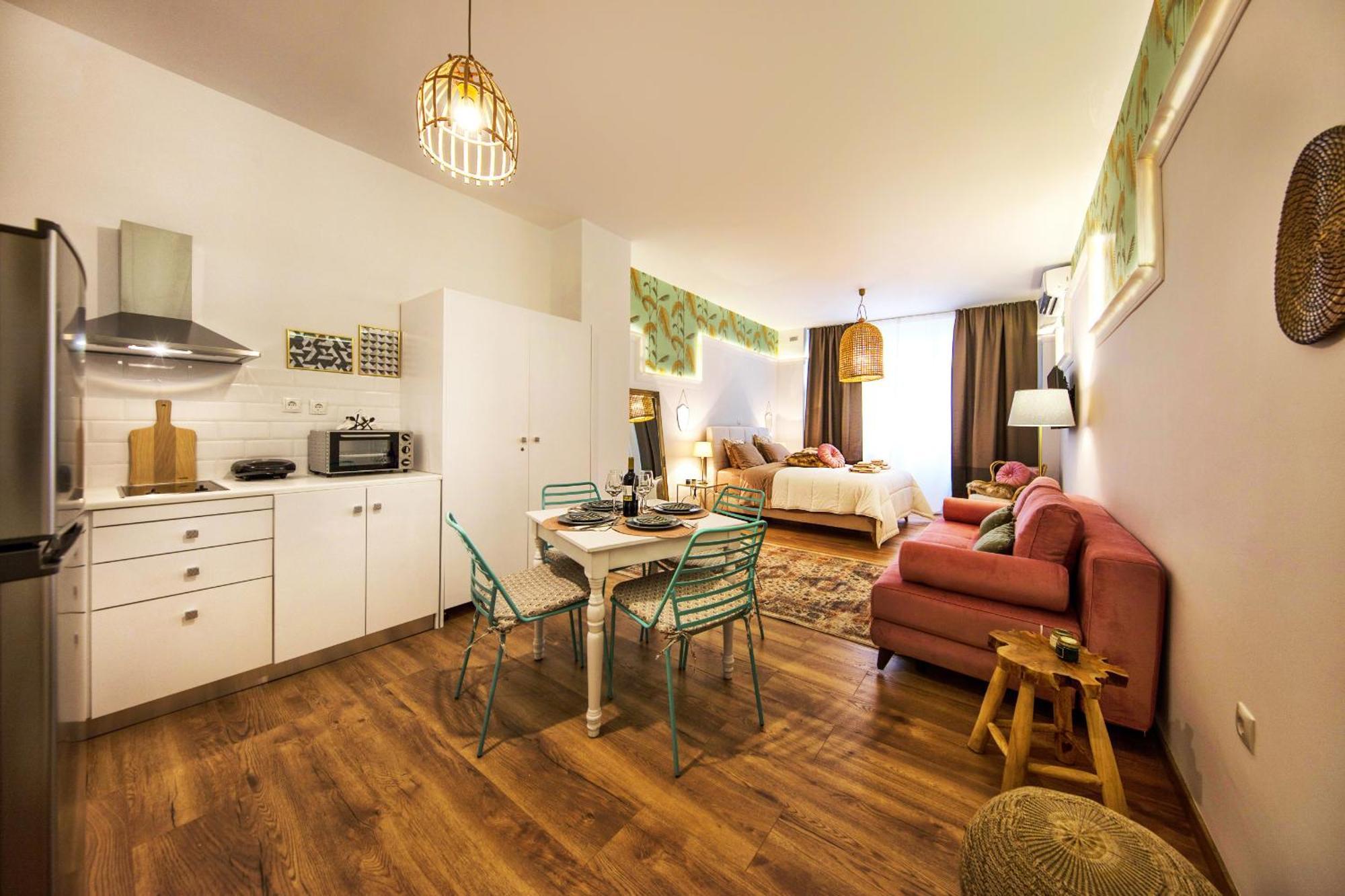 Apartemen studio 42 m² dengan 1 kamar mandi pribadi di Omonia Athena Bagian luar foto